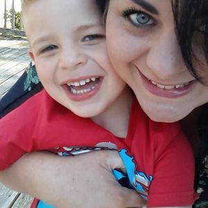 Meet your Posher, Crystal